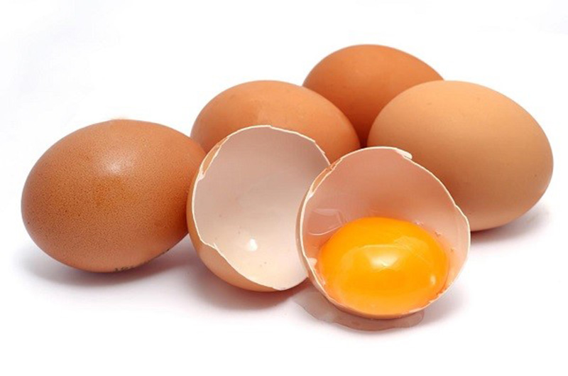 Trứng gà mang đến công dụng ức chế melanin và làm mờ nám da